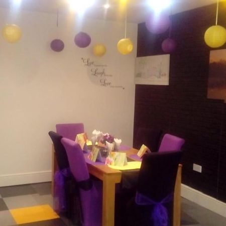 Carer 4 You Residential Home Upholland Ngoại thất bức ảnh