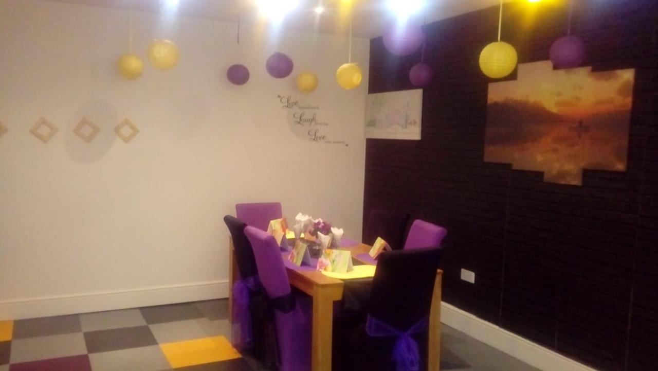 Carer 4 You Residential Home Upholland Ngoại thất bức ảnh